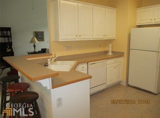 1102 Huntcrest Rdg, McDonough, GA 30252