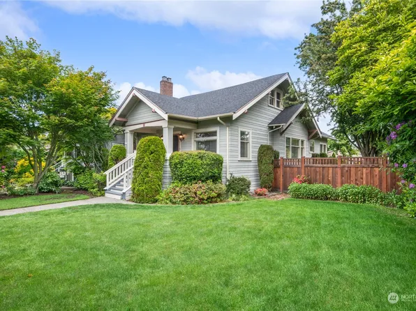 1515 Rucker Avenue, Everett, WA 98201