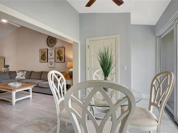 585 Club Side DR #3-304, NAPLES, FL 34110