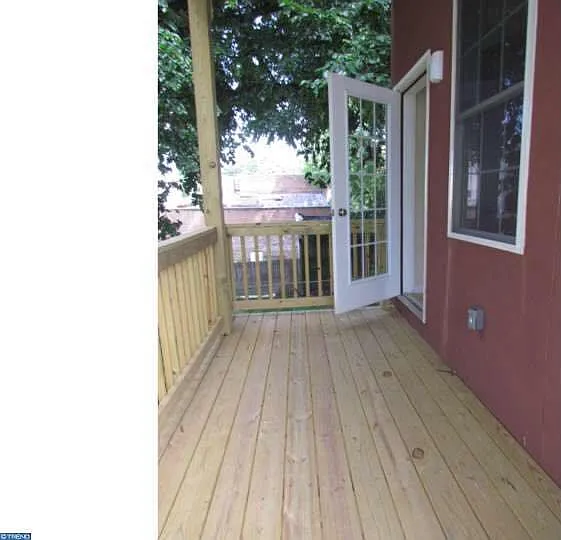 326 N Sloan St #2 — Photo 16
