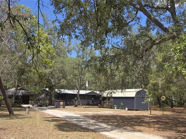 16205 SE 119th St, Ocklawaha, FL 32179