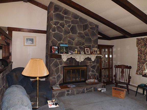 3rd image of 9898 Mill St #Ss