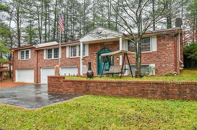 1st image of 34 Ferenvilla Dr