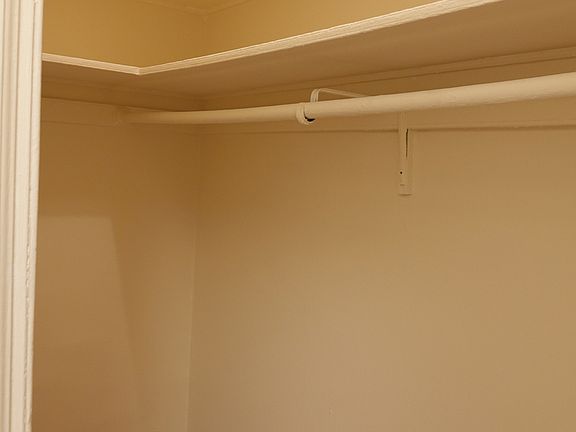3rd image of 170 W 74th St APT 610