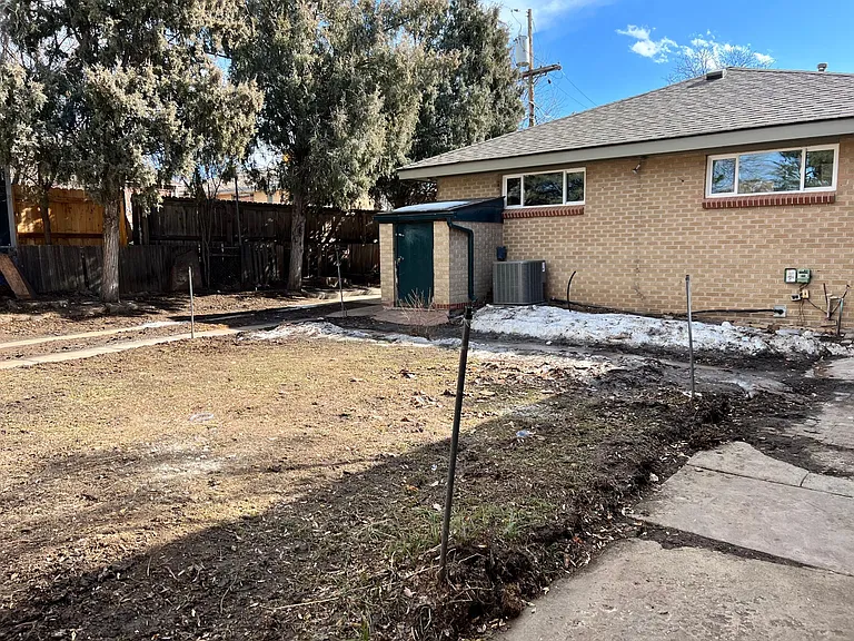 828 N Glencoe St — Photo 9