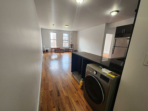 2nd image of 660 W 180th St APT 5C