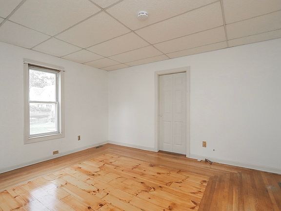 3rd image of 348 Hampden St #1