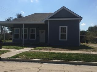 227 E Johnston Ave, Kingsville, TX 78363