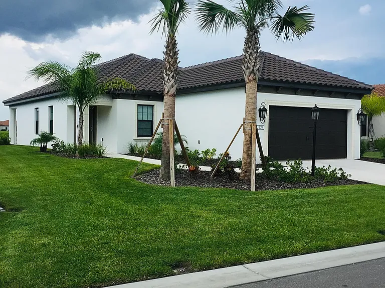 227 Cassano Dr — Photo 1