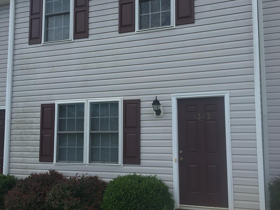1st image of 1312 Blane Dr