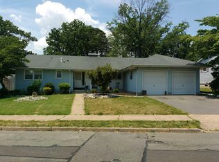 120 Gropp Ave, Hamilton, NJ 08610