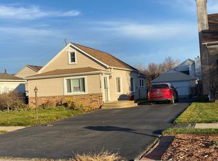 2620 Toledo St, Trenton, MI 48183