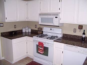 3rd image of 11412 Silverleaf Ln