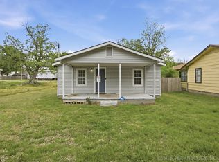 110 S Broadway St, Dewar, OK 74431