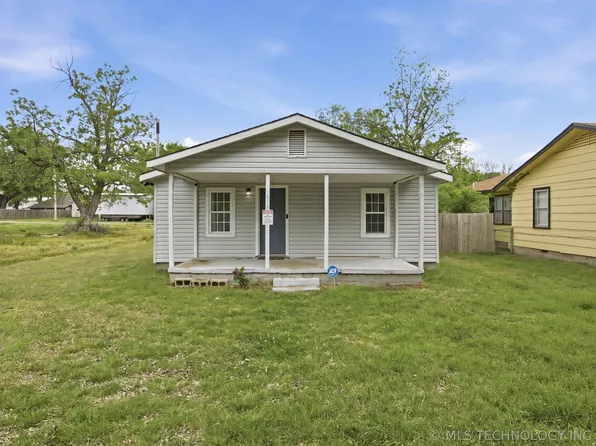 110 S Broadway St, Dewar, OK 74431