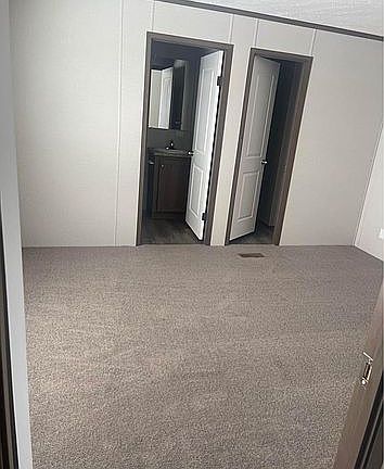 3rd image of 211 E 25th Ave