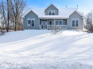 914 S Meadow Ln, Brooklyn, MI 49230