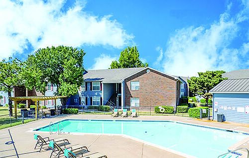 3rd image of 6701 NW Maple Dr APT 1012