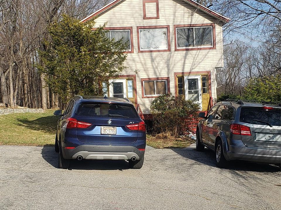 1st image of 6 Stowe Road