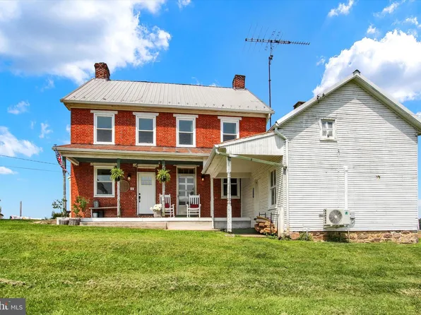 86 Rolling Ln, Abbottstown, PA 17301