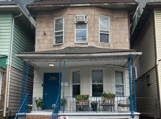 805 E 8th St, Brooklyn, NY 11230