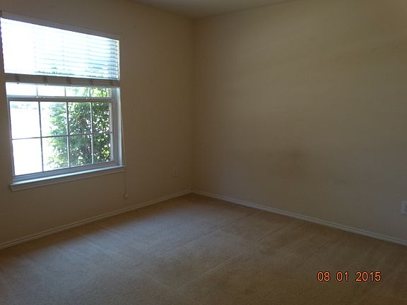 5th image of 11050 La Grange Dr