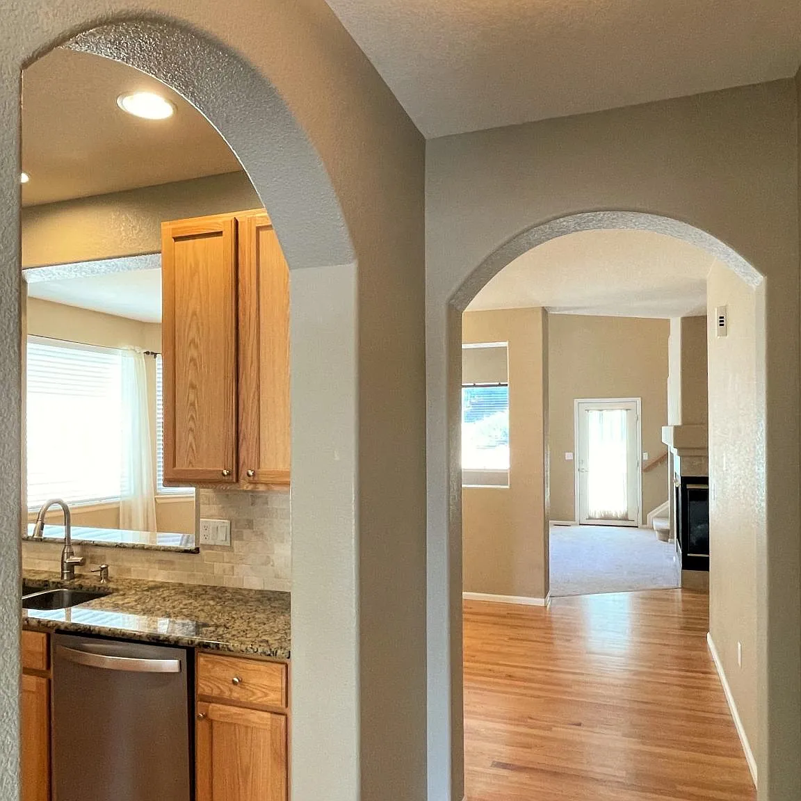 2854 Windridge Cir — Photo 4