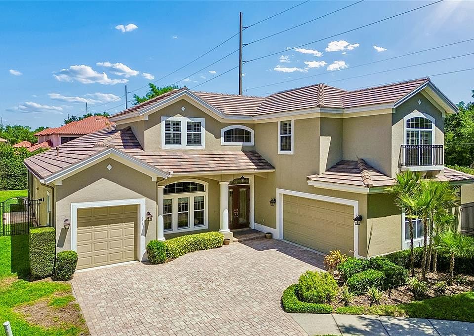 1st image of 601 Viento De Avila