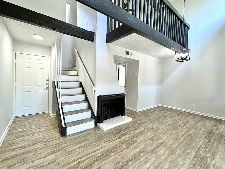 Tramor at Oak Run — Photo 10