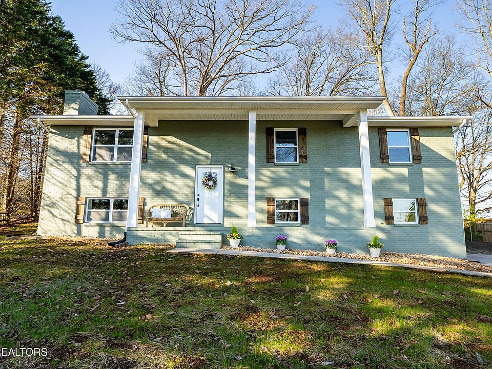 1st image of 1339 Woodside Park Dr