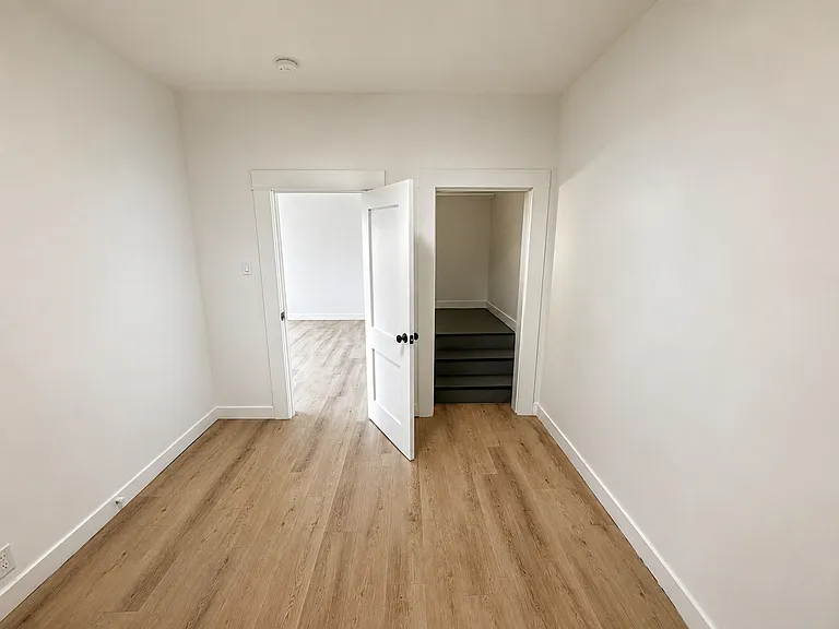 2139 Venice Blvd — Photo 13
