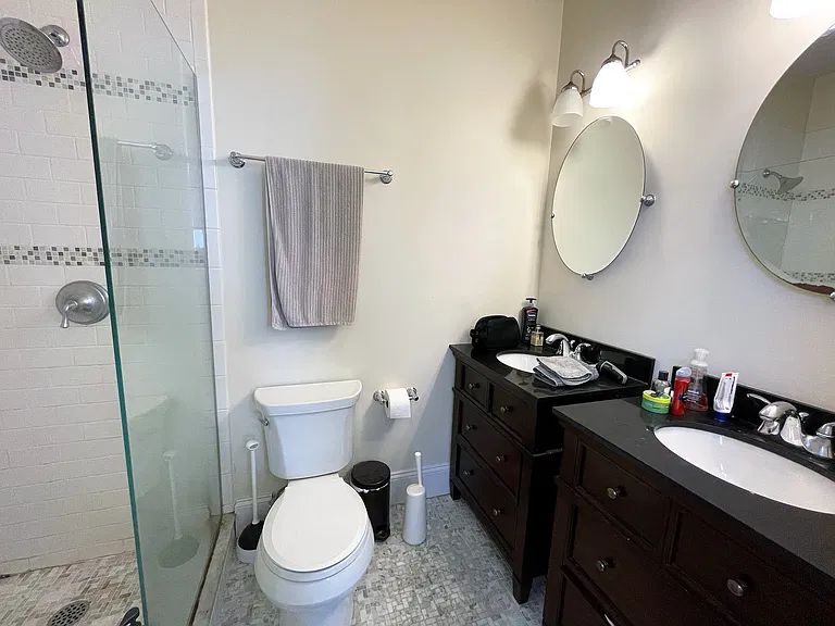 1 Larose Pl #2H — Photo 21