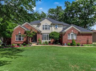 11 Regatta Bay Ct, Lake Saint Louis, MO