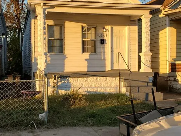 2921 Slevin St, Louisville, KY 40212