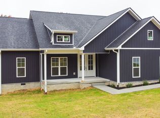 371 W Meadow Creek Rd, Monterey, TN 38574