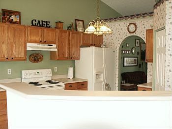 3rd image of 1368 Hafton Woods Dr