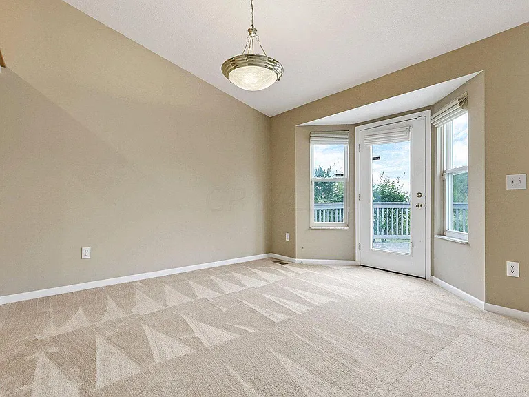 2691 Abbey Knoll Dr — Photo 21