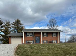 4295 Warren Chapel Rd, Marietta, OH 45750