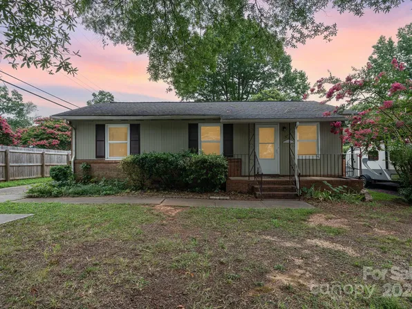 3001 Stancill Pl, Charlotte, NC 28205