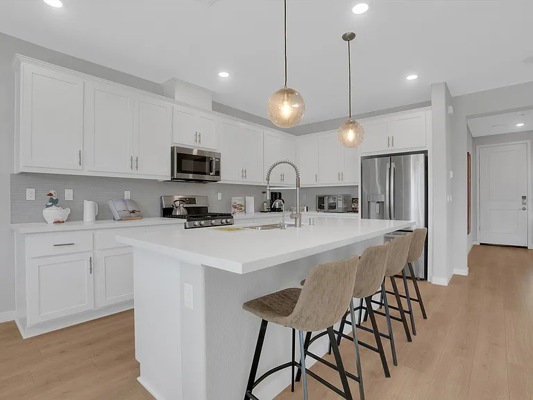 Osprey Dr — Photo 10