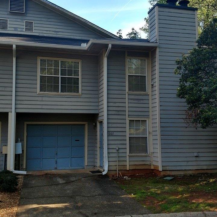 1st image of 1005 Heathmoor Ct