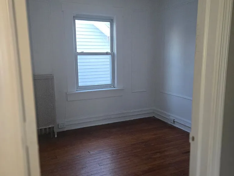 144-146 Mapes Ave #3 — Photo 14