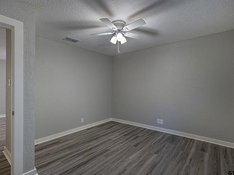 9951 FM 346 E — Photo 7