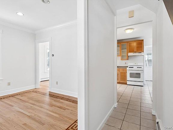 5th image of 1133 Orchard Street