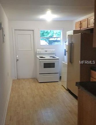 3rd image of 2804 S Brown Ave