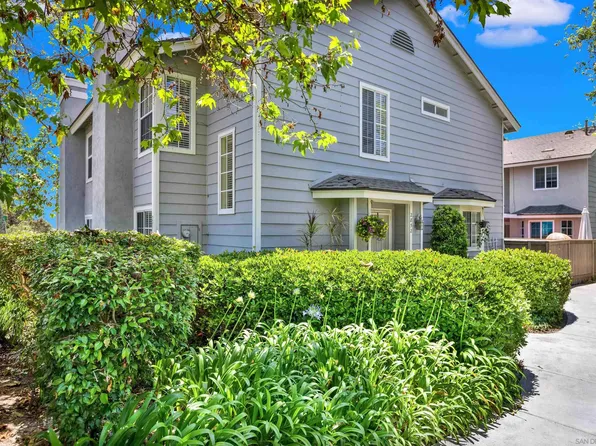 2852 Nantucket Ln, Carlsbad, CA 92010