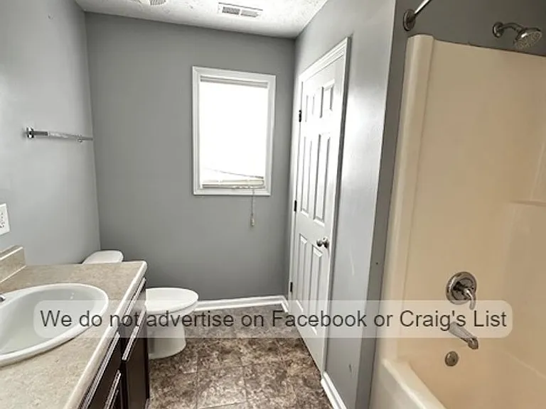 542 Broad Dr — Photo 8