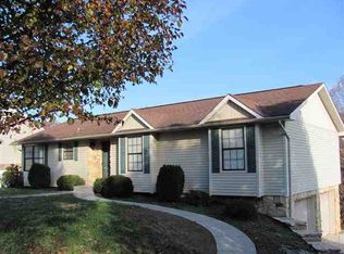 1718 Wiley Blount Dr, Morristown, TN 37814