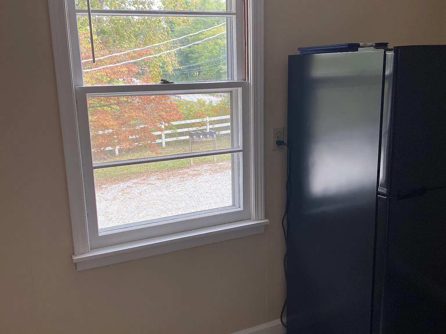 2 bed, 750 sqft, $950 — Photo 2