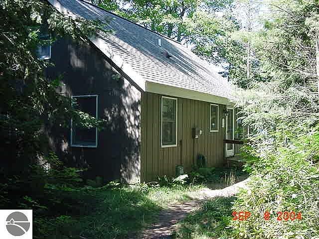 1st image of 2849 Shore Wood Dr
